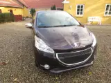 Peugeot 208 1.2 i Km kun 85000. År 2013. - 3