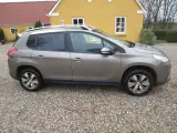 Peugeot 2008 1.2 i Stc.  - 4