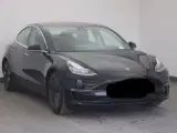 Tesla Model 3 Longe Range