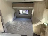 2020 - Caravelair Antares 410   Dejlig lille rejsevogn med godt udstyr fra Hinshøj Caravan. - 4