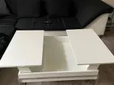 Sofa med sofabord 