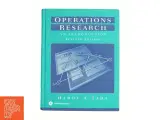 Operations Research : an Introduction by Hamdy a. Taha af Hamdy A. Taha (Bog) - 3