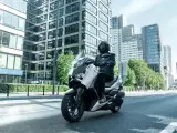 Yamaha X-Max 300 Tech Max - 2