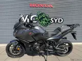 Honda NT 1100 D - 2