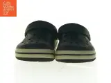 Brugte sorte Crocs sandaler fra Crocs (str. 32) - 5