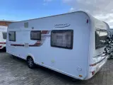 2015 - LMC Musica 562 E ALDE   Dejlig vogn med rundsidegruppe og enklesenge fra Hinshøj Caravan A/S - 2