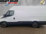 Iveco Daily 3,0 35S18 12m³ Van AG8 - 2