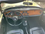 Triumph TR 6  - 4