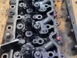 Case 821E Cylinderhoved 2831279 - 2