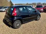 Peugeot 107 1,0  - 4