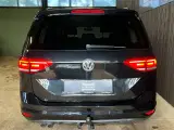 VW Touran 2,0 TDi 150 Comfortline DSG 7prs - 5