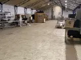 900 m2 Lagerlokale sam 200 m2 kontor.til leje på Solvangsvej 9. Midt- og Vestsjælland. - 2