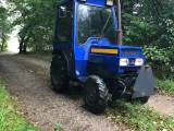 Mini traktor