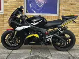 Yamaha YZF R6 - 2