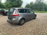 Renault Grand Scenic III 1,9 dCi 130 Expression 7prs - 2