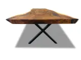 Plankebord valnød 1 hel planke 335 x 82-96 cm - 4