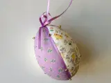 Mellem påskeæg, lilla m små blomster - 2