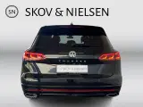 VW Touareg 3,0 TDi 286 R-line Business aut. 4Motion - 5