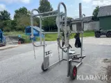 Klovpleje boks med tilbehør - 5