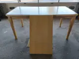 Vannerup Spisebord.