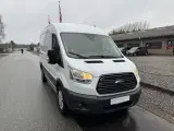 Ford Transit 350 L2 Van 2,2 TDCi 125 Ambiente H2 FWD - 2