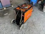 - - - Maxima mig 250 - 5