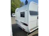 2024 - Hobby De Luxe 460 SFf   Hobby De Luxe 460Sff - fritstående seng - 2