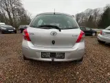 Toyota Yaris 1,4 D-4D T2 - 3