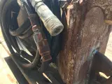 - - - Oliehammer til 4-6tons maskine. - 5