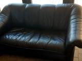Sort lædersofa, 2 personer