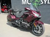 Honda GL 1800 Gold Wing MC-SYD       BYTTER GERNE - 2