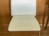 Spisebord stole