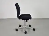 Häg h04 4200 kontorstol med sort/blå polster og alugråt stel - 4