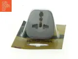 Universal rejseadapter - 3