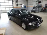 BMW 320i Cabriolet - 3