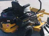 Hustler Raptor X 54 - 3