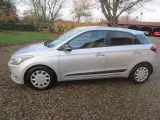 Hyundai i 20 1.25 Ny model Årg 2015.  - 3