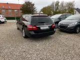 Mercedes E200 2,2 CDi Elegance stc. aut. BE - 2