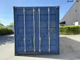 - - - Container - 5