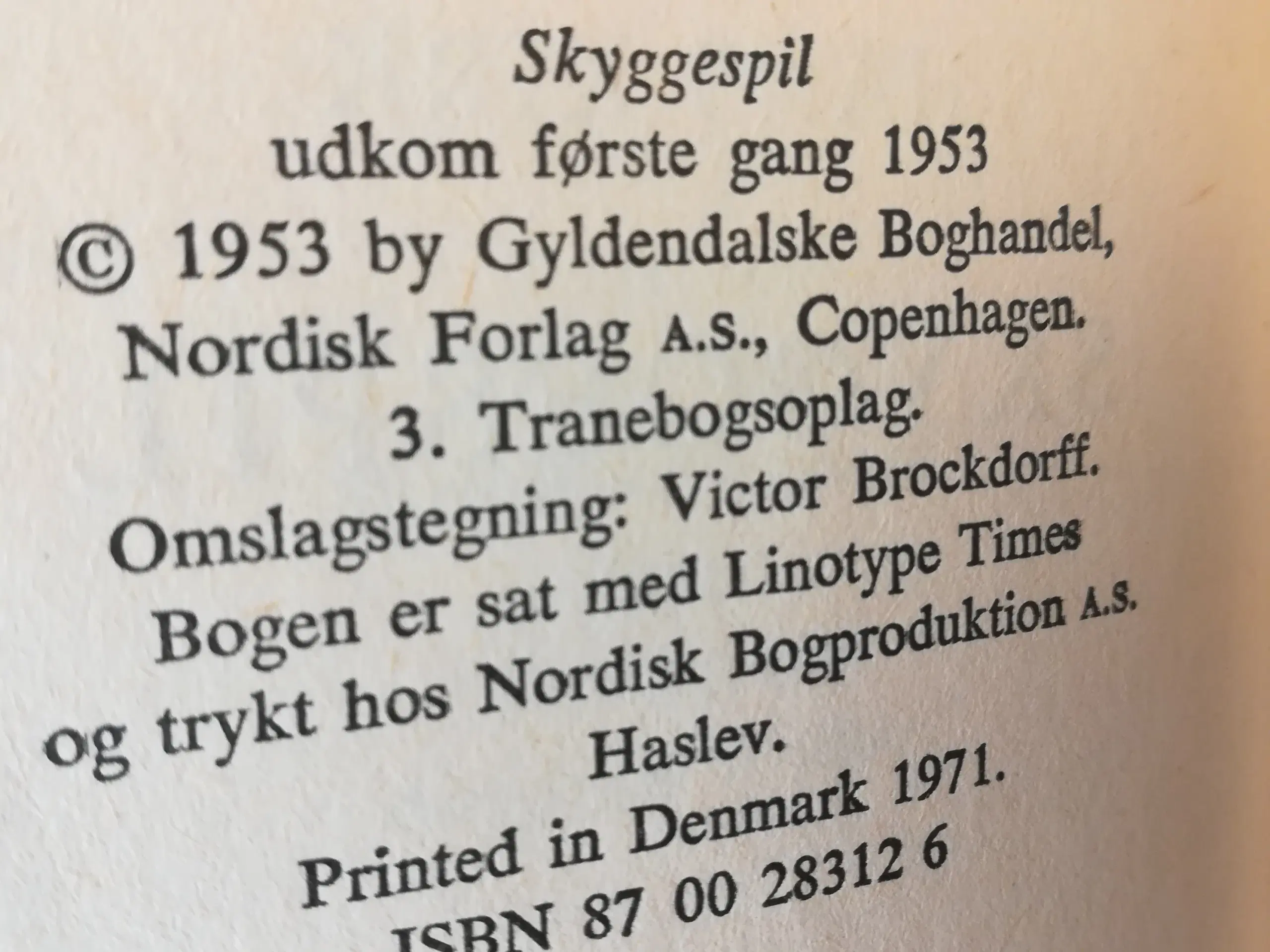 FISKERNE + SKYGGESPIL, af Hans Kirk sælges samlet