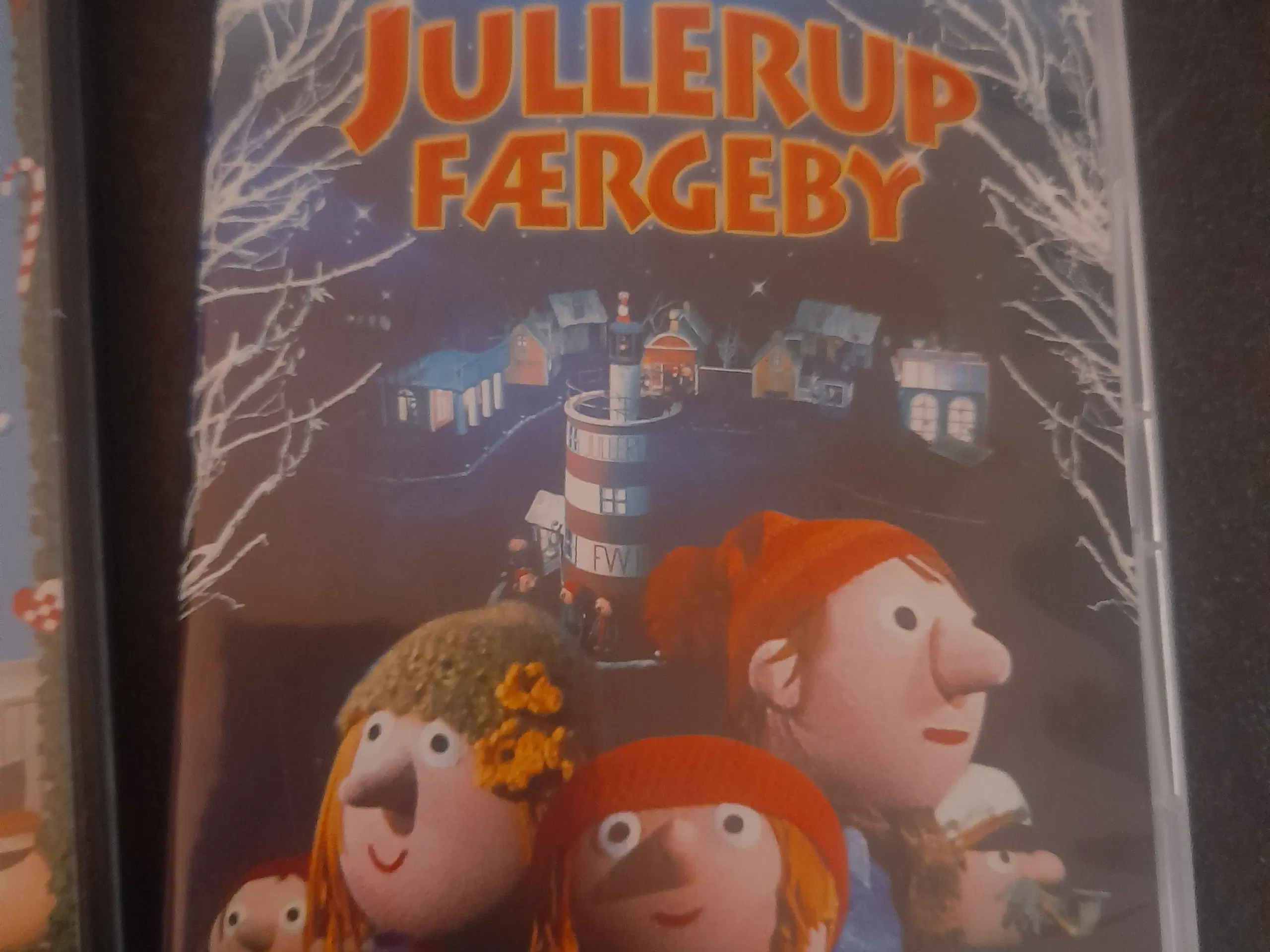 6 stk. TV-julekalendre på DVD. Sælges samlet