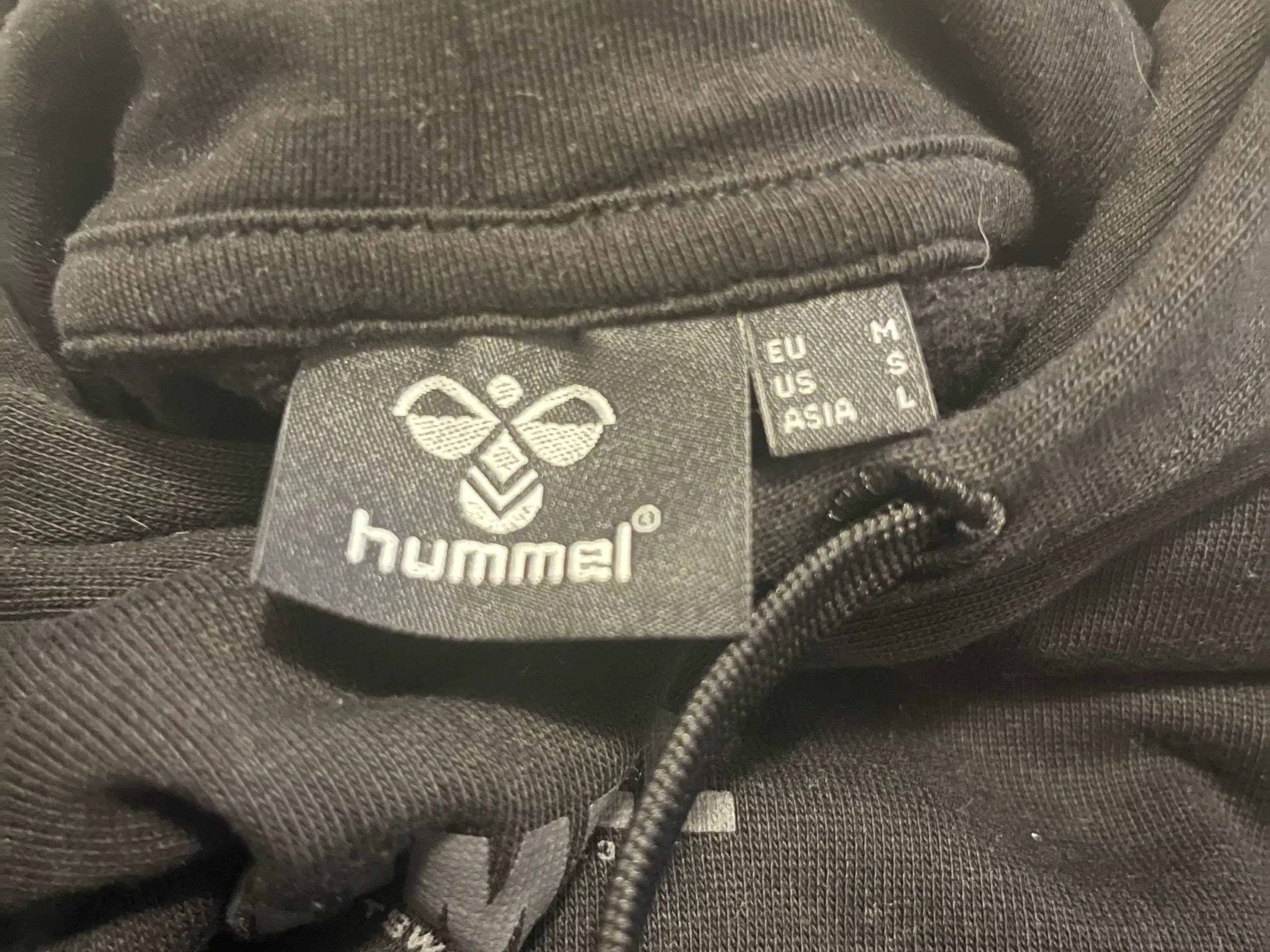 Hættetrøje fra Hummel