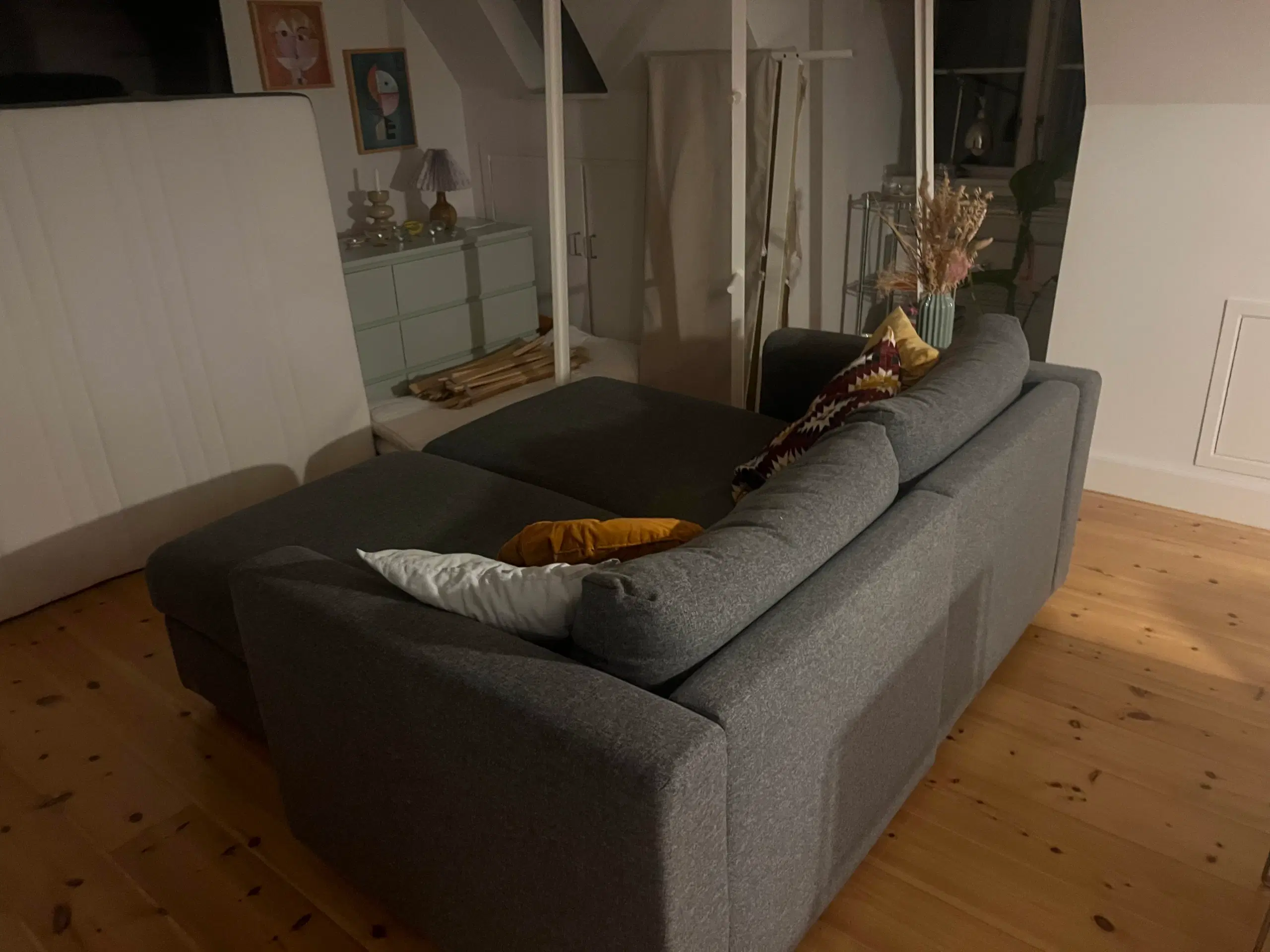 Chaiselong sofa