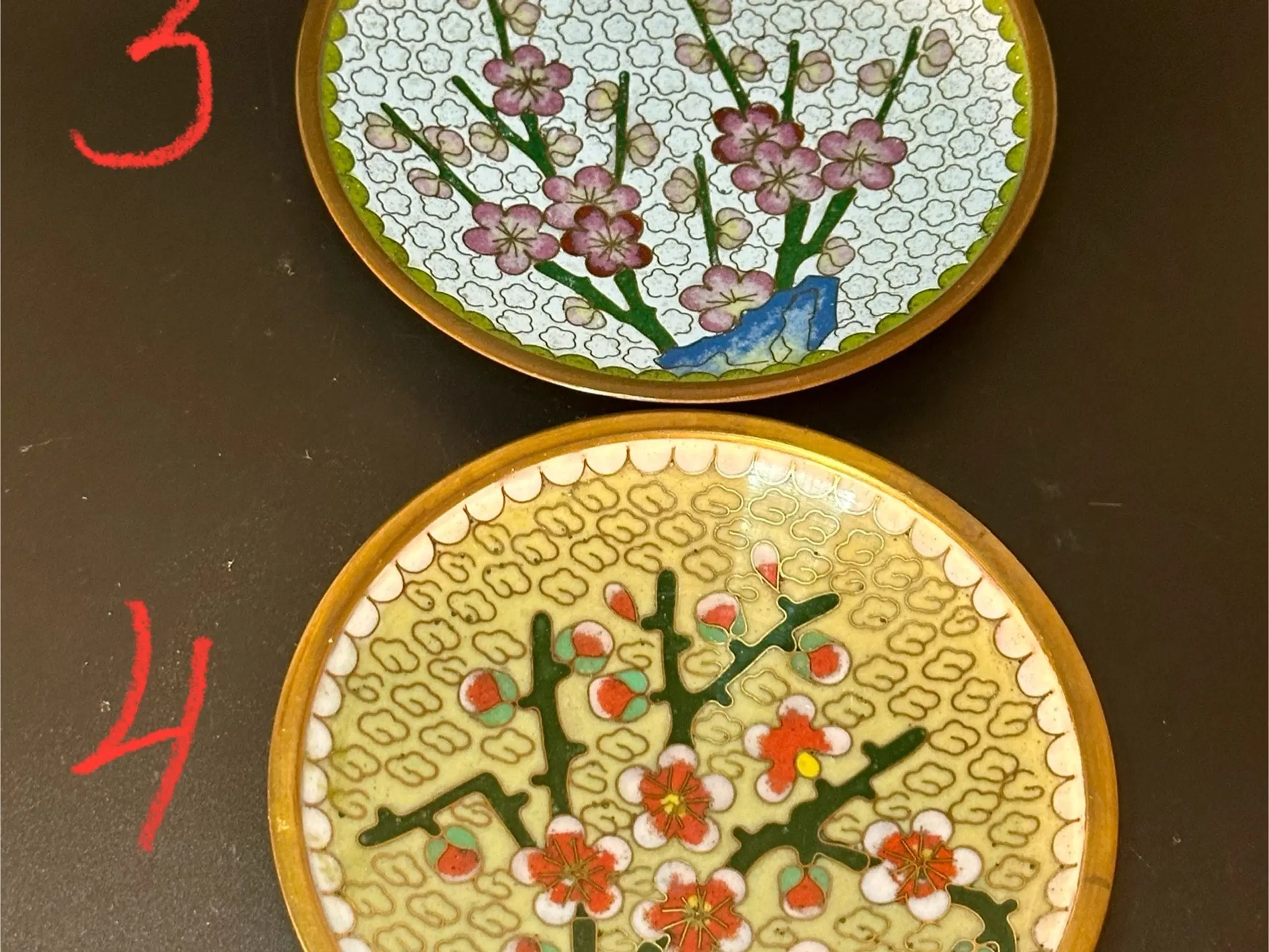 Vintage CLOISONNE genstande sælges. Læs beskrivels