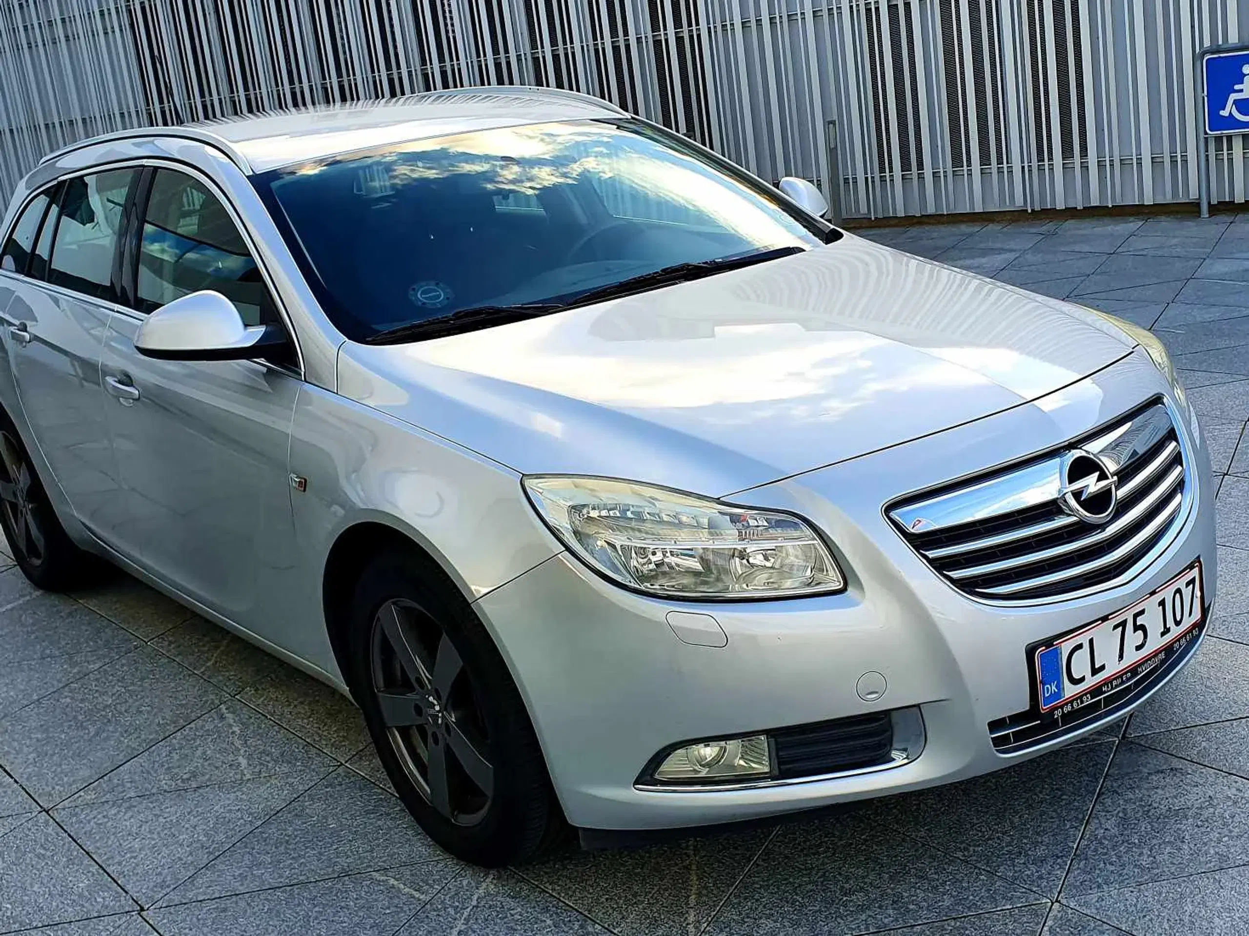 opel insignia Lav km Nysynet Velholdt Benzin