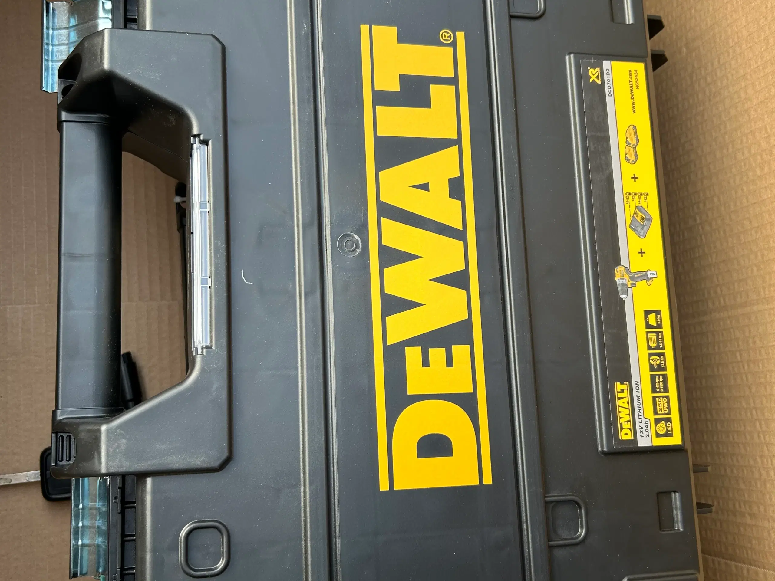 DeWalt boremaskine