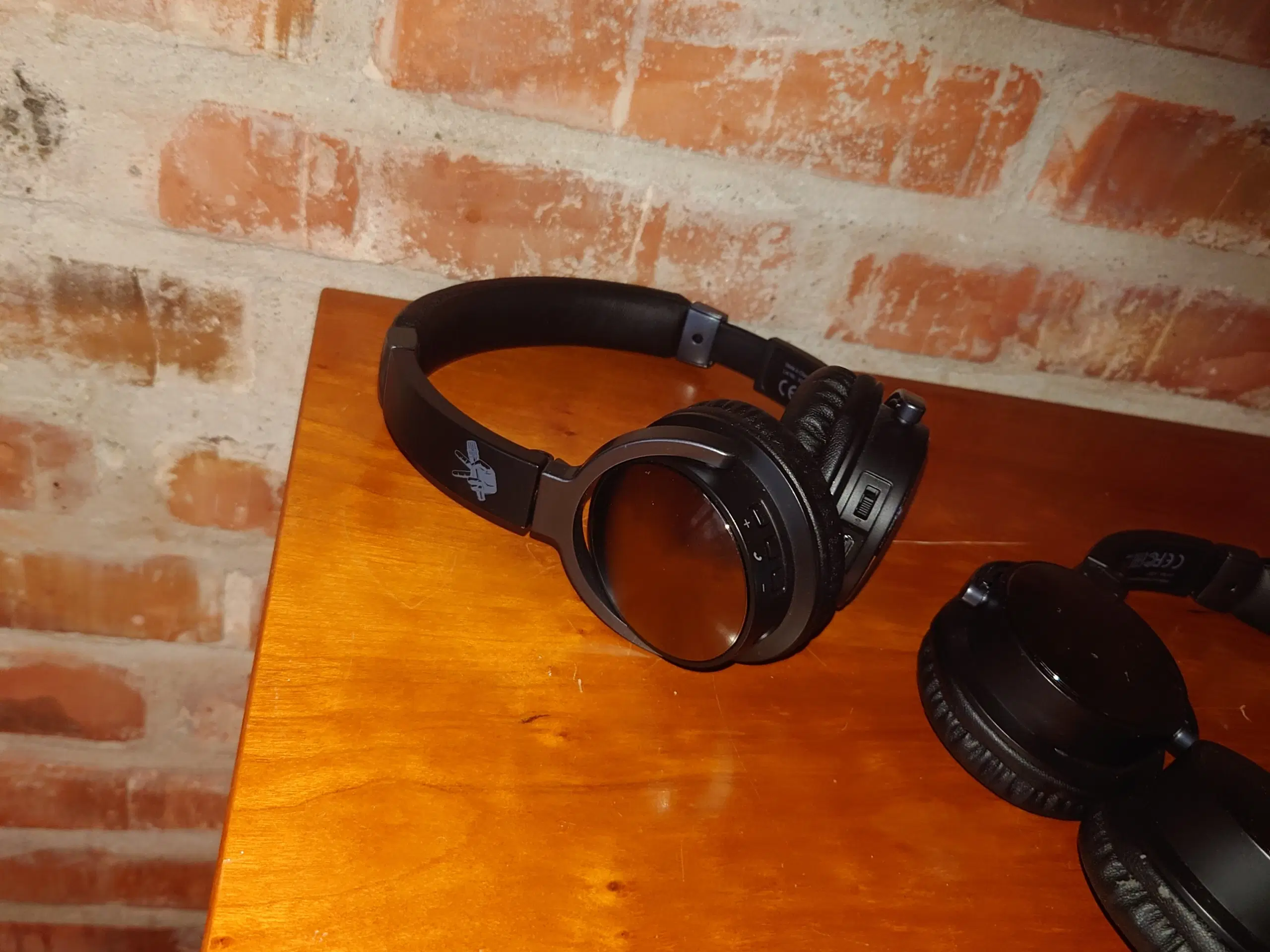 2 stk. X357 TCC Global Systems Headsets – God stan