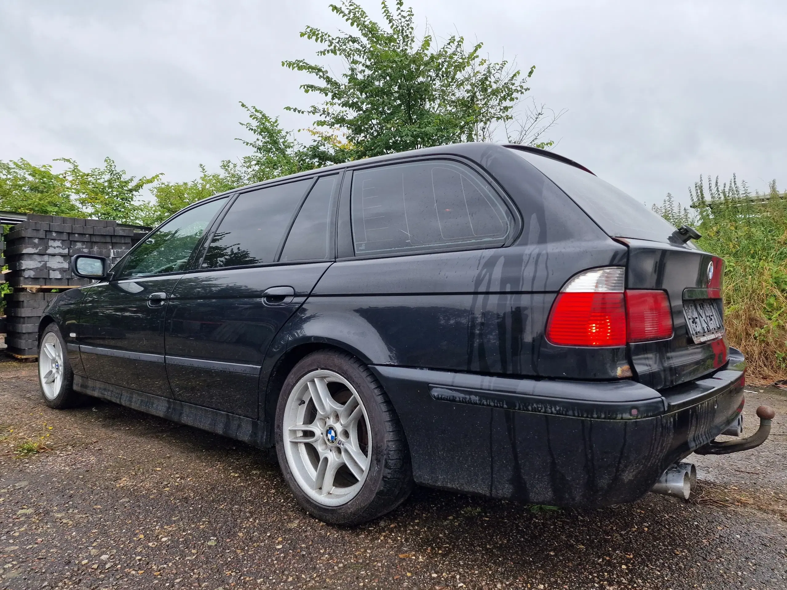 BMW 540i til renovering eller eksport