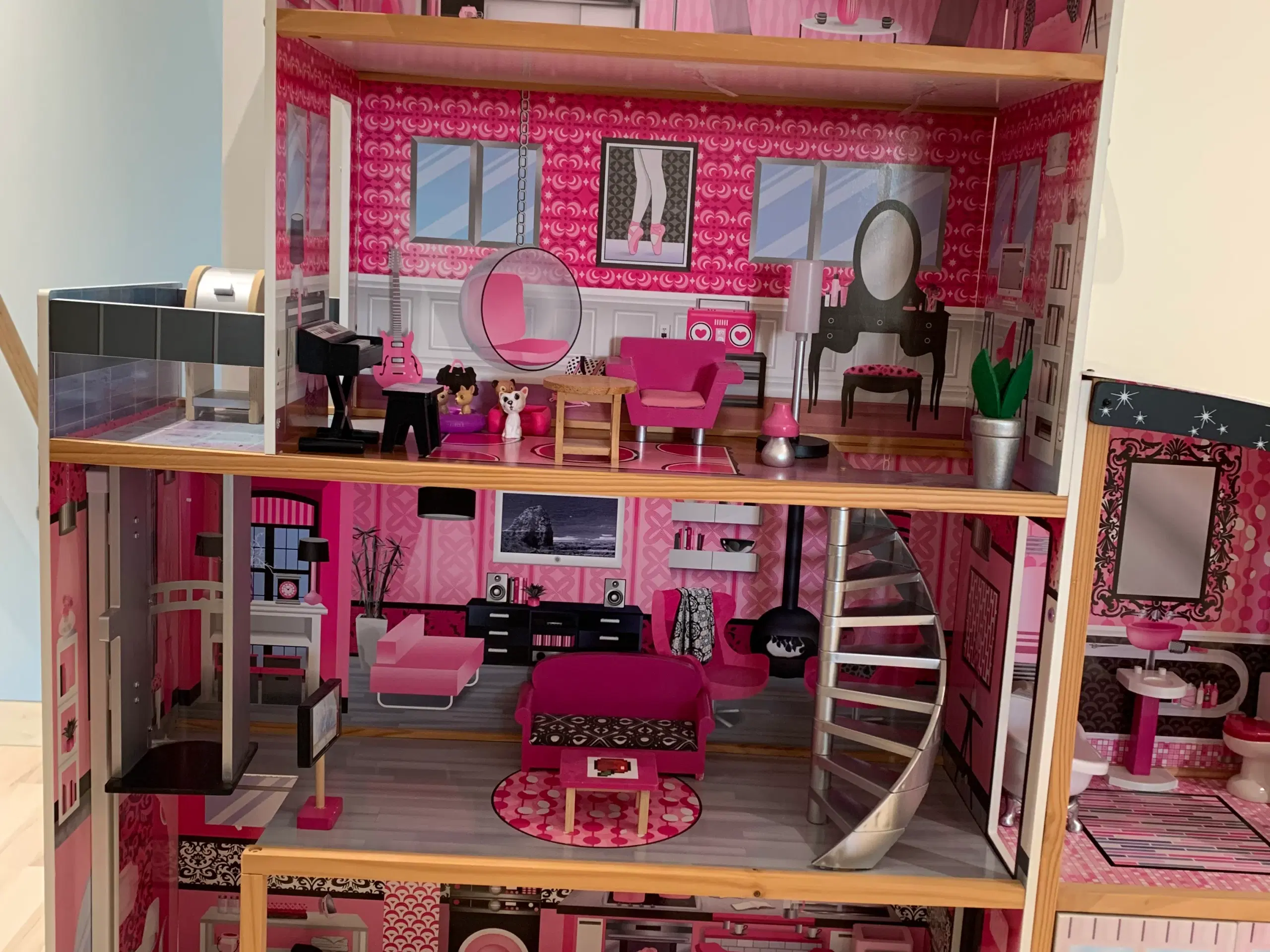 Barbiehus, Kidscraft