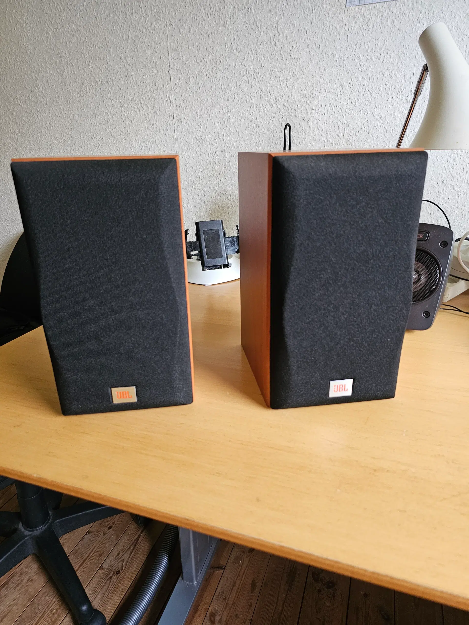 Højttalere JBL E20